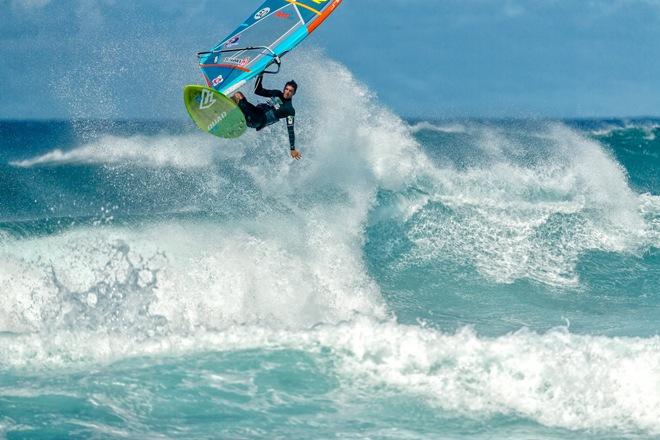 Action on day four - 2015 NoveNove Maui Aloha Classic © American Windsurfing Tour / Sicrowther